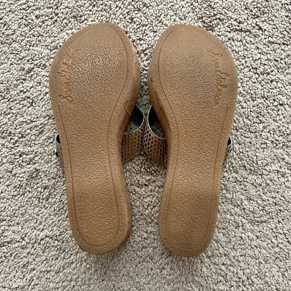 EUC Women’s Sandals - Picture 7 of 9